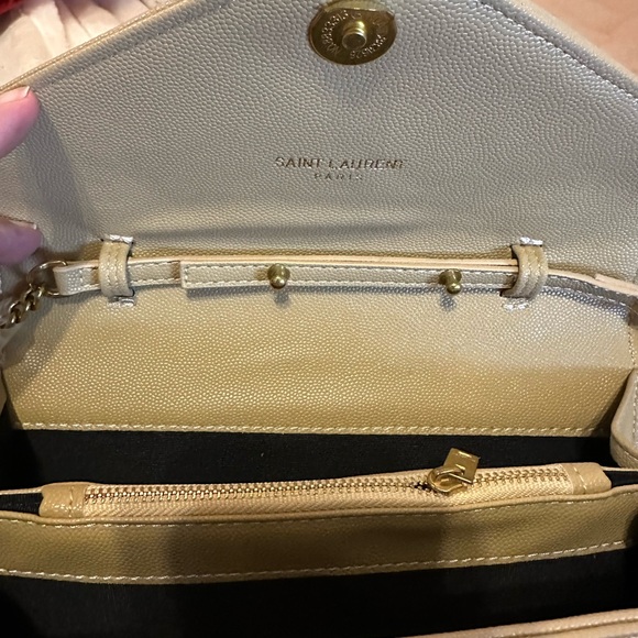 Saint Laurent Gold Logo Beige Quilted Clutch - Picture 3 of 4